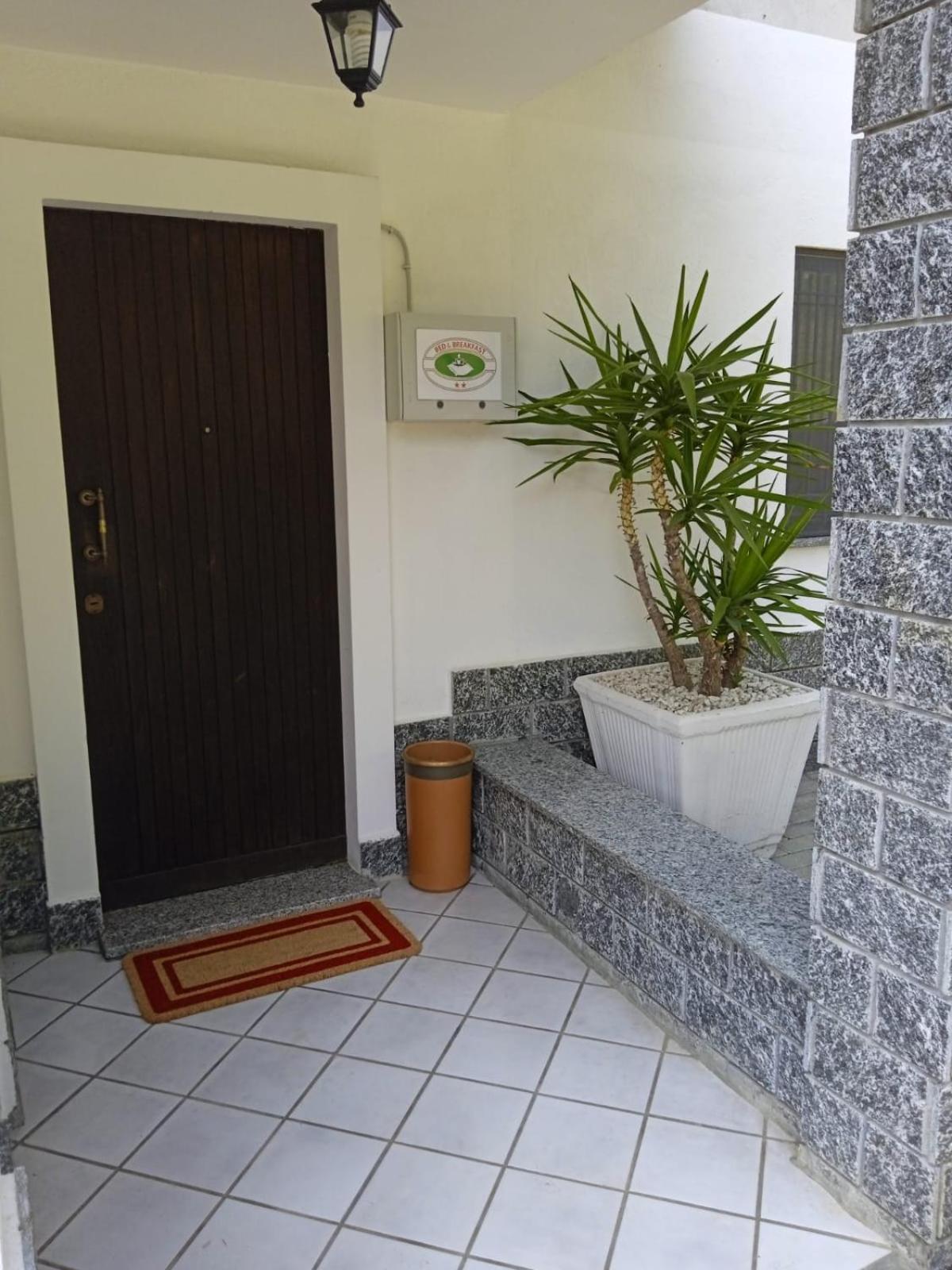 Appartamento La Casa Nel Bosco Rueglio Exterior foto